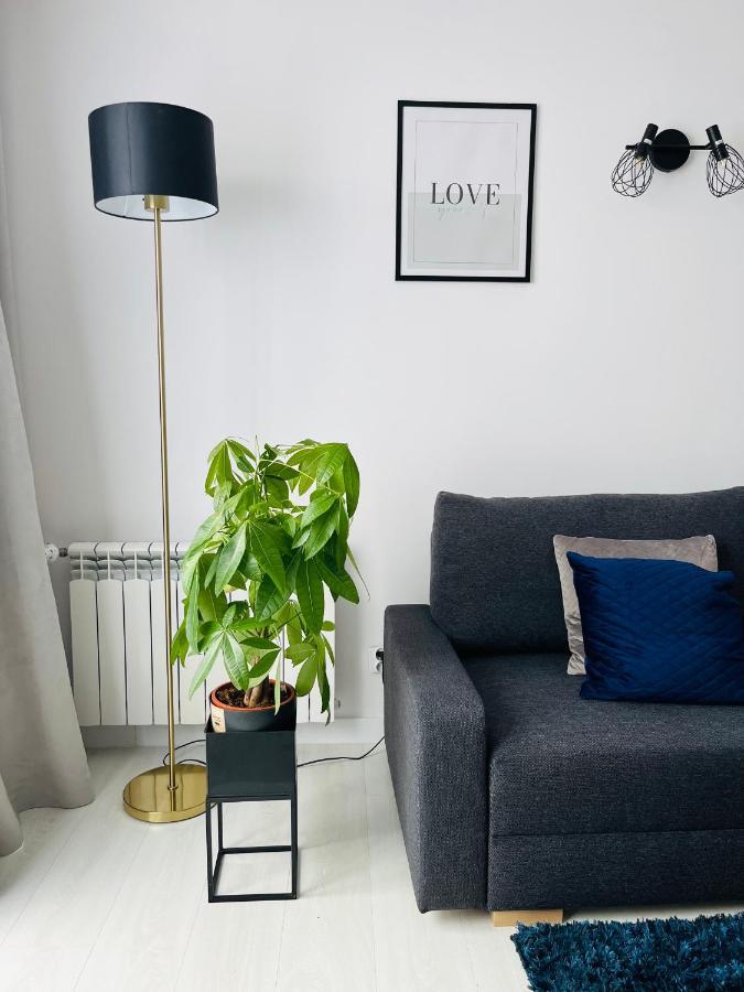 Warsaw Inside Solec With Private Parking Apartment Exterior photo